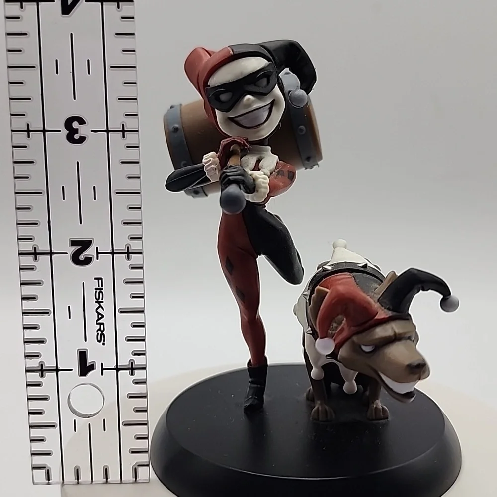 Harlequin Figurine‎ with Dog